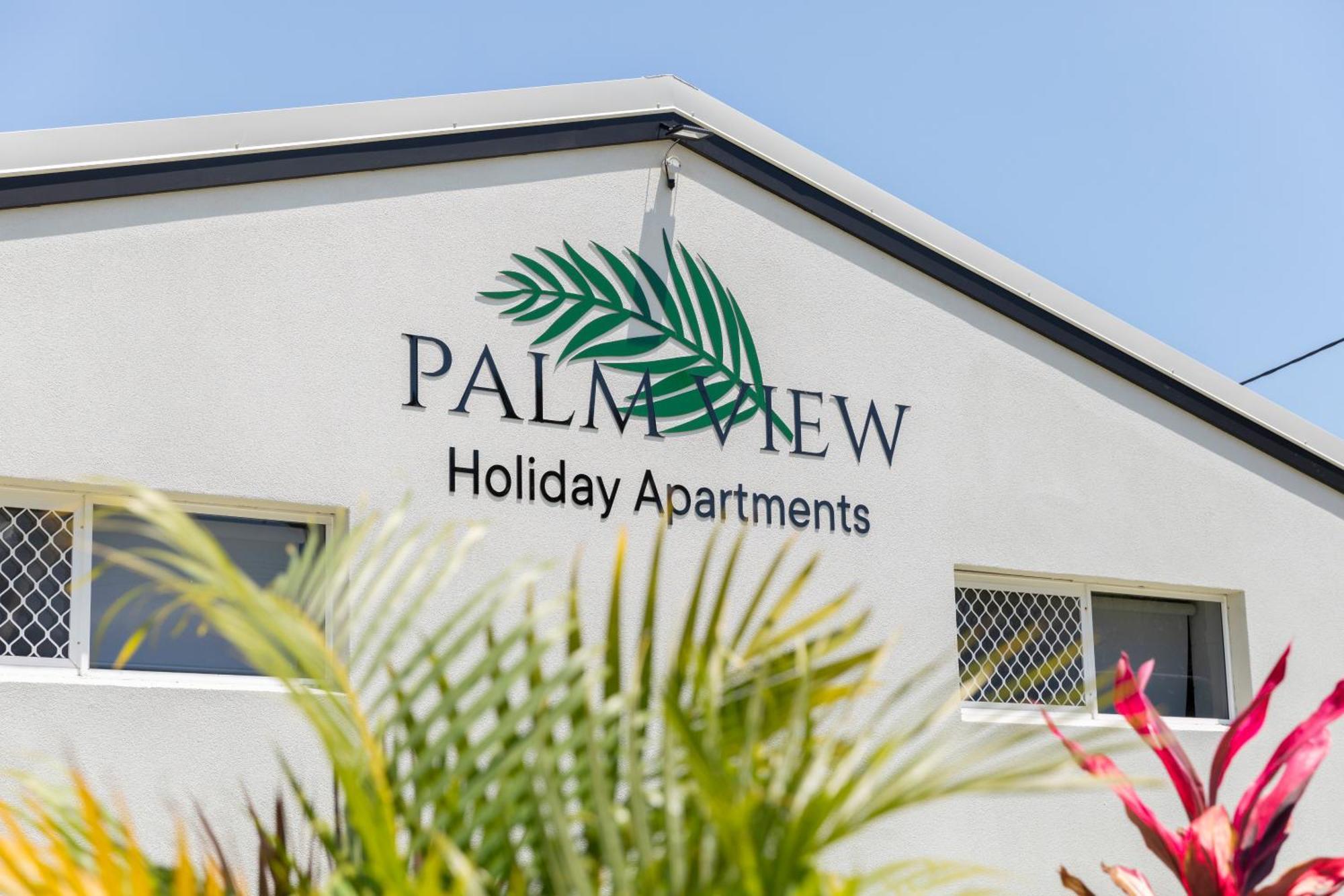 Palm View Holiday Apartments ボーエン エクステリア 写真